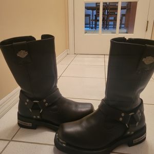 Harley Davidson Men's size 9.5 square toe boot